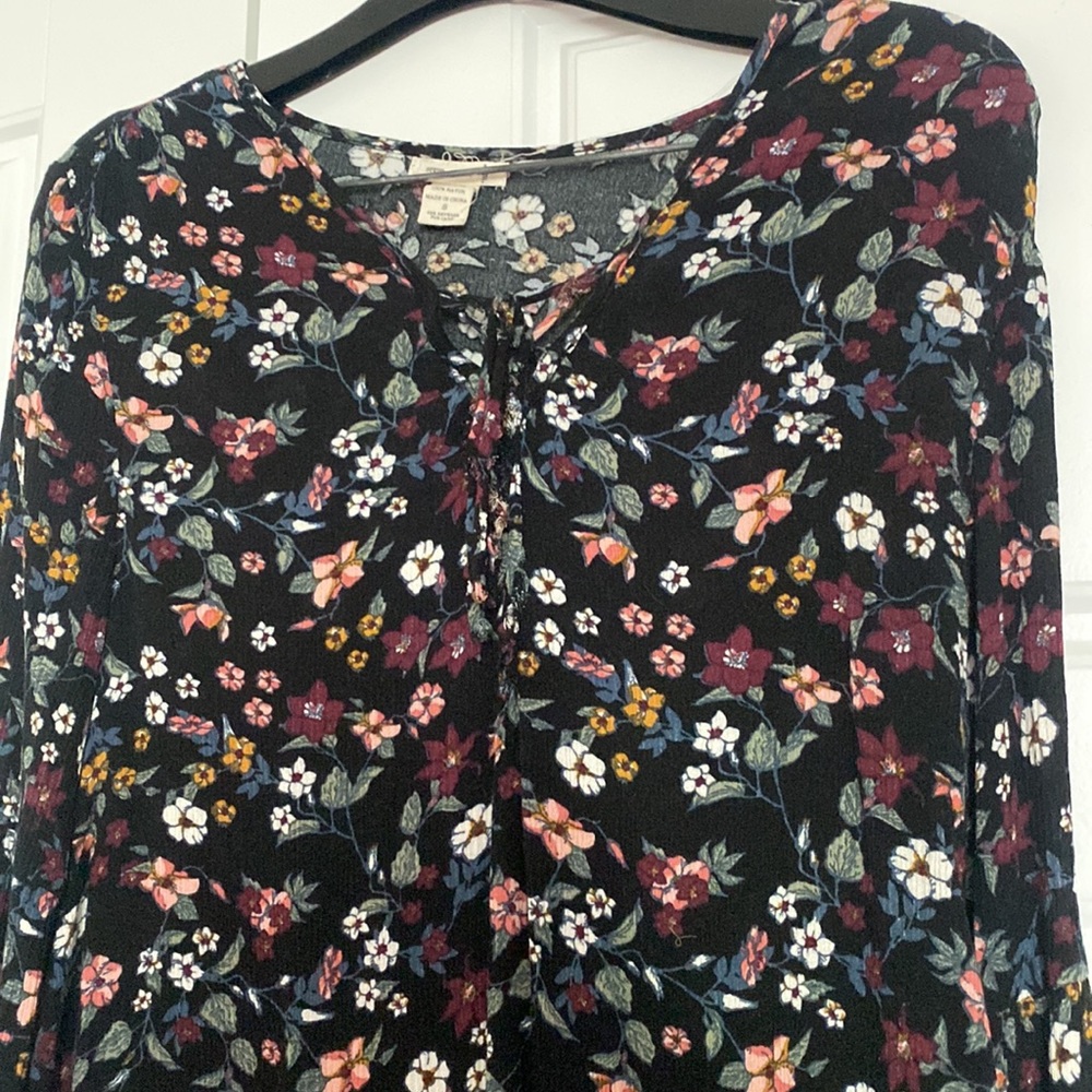 Blouse - Picture 2 of 4